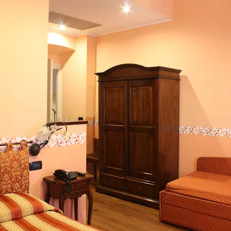 贝勒精品酒店 3* 圣雷默