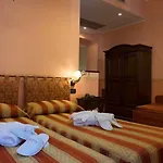Hotel Belle Epoque