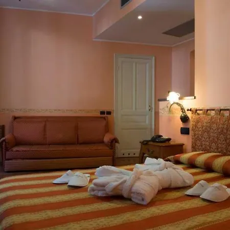 ホテル Belle Epoque 3*